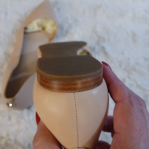 Cole Haan Beige Flats with Classic Silhouette - Picture 4 of 10